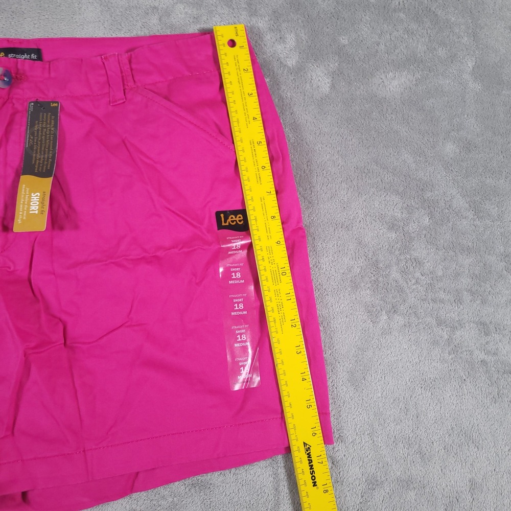 Lee Shorts Womens 18 Medium Pink VT Boysenberry Straight Fit Stretch Casual New - Picture 6 of 10